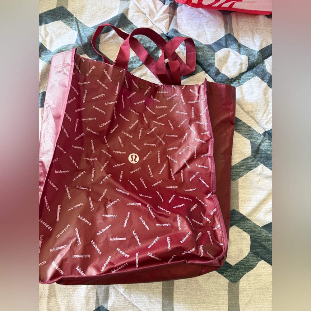 lululemon large bag